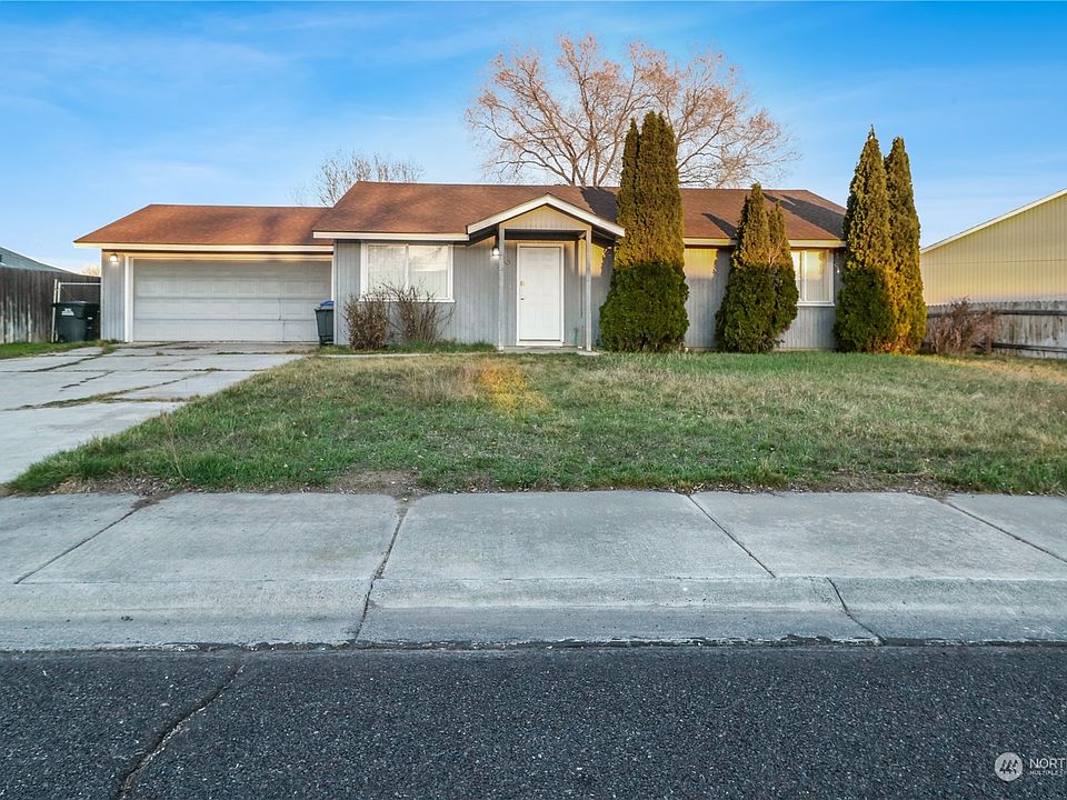 1st image of 921 E Hayden Drive