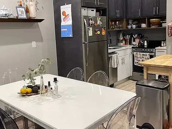 5th image of 417 Manhattan Ave APT 3A
