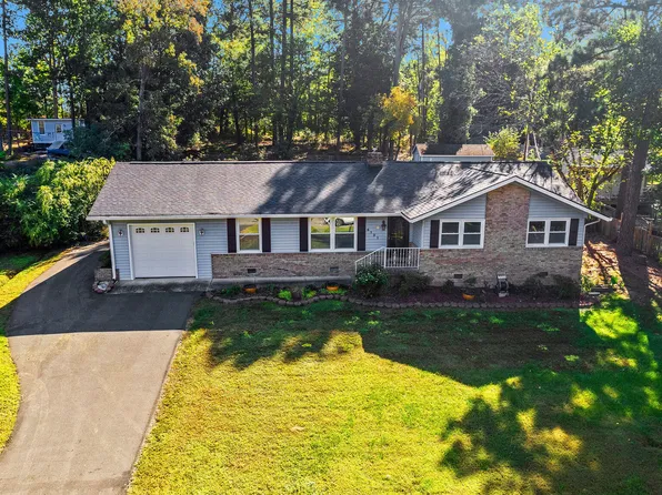 6131 Yellowstone Dr, Durham, NC 27713