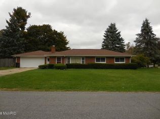 6059 Plainfield Ave, Kalamazoo, MI 49048