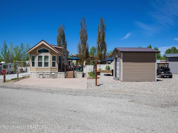 169 Whiffle Tree Dr, Thayne, WY 83127