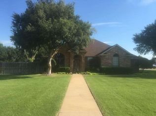 2 NW Deer Run Trl, Lawton, OK 73505