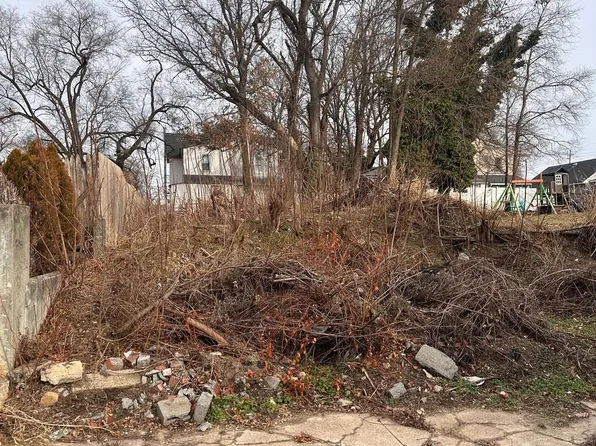 1226 N Bergen Ave, Camden, NJ 08105