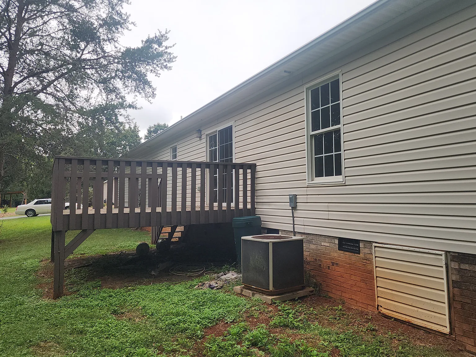 3 bed, 1450 sqft, $1,650 — Photo 2