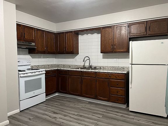 4th image of 7856 Elm St APT 3
