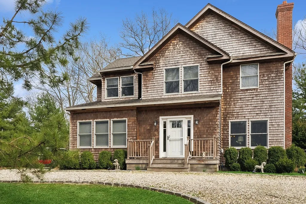 Summer Vibes Rental Home — Photo 1