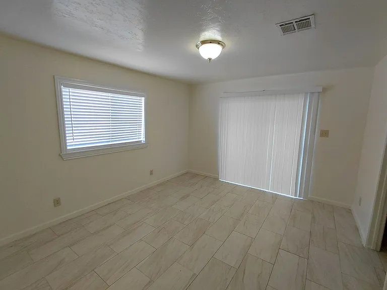 310 A St — Photo 12