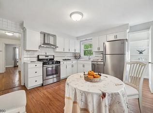 76 Rector St FLOOR 1, Millburn, NJ 07041