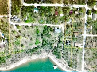 530 Labradore Ln, Lampe, MO 65681