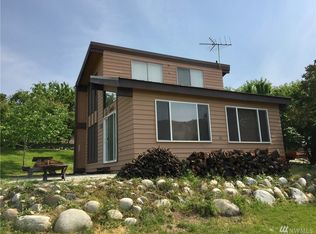 319 Pine View Dr, Orondo, WA 98843