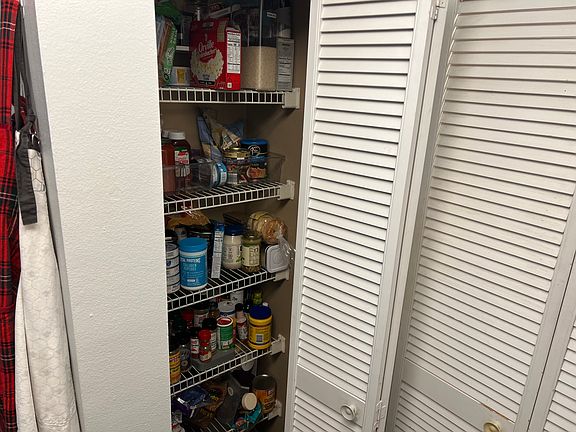 5th image of 10122 Winsford Oak Blvd APT 418
