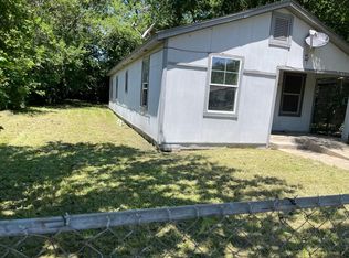 1312 S Rockwall Ave, Terrell, TX 75160