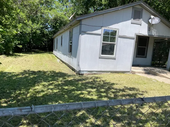 1312 S Rockwall Ave, Terrell, TX 75160