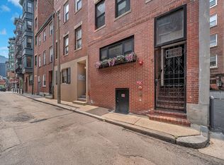 5 Garden Ct #3, Boston, MA 02113