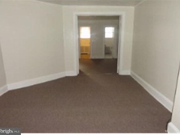 5th image of 5120 Oakland St Floor 1