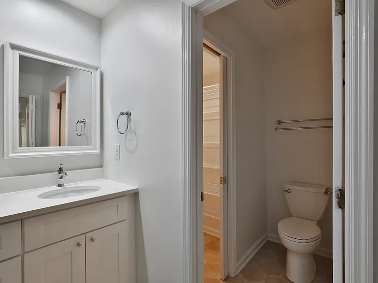 1086 Ravine Ridge Dr — Photo 50