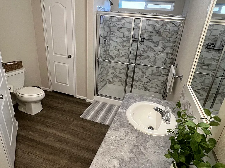 2242 Highway 101 N — Photo 17