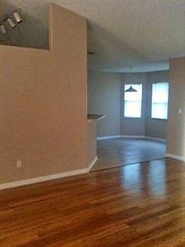 4th image of 104 Pritchard Dr