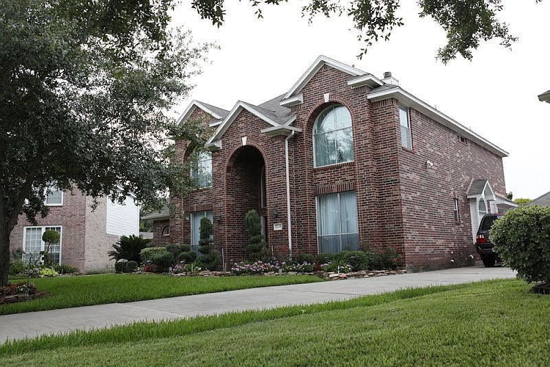 1st image of 12438 Shadycrest Dr