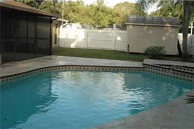 8005 Beltrees Ct — Photo 2