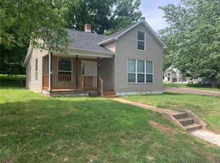 809 Morgan St, New Haven, MO 63068