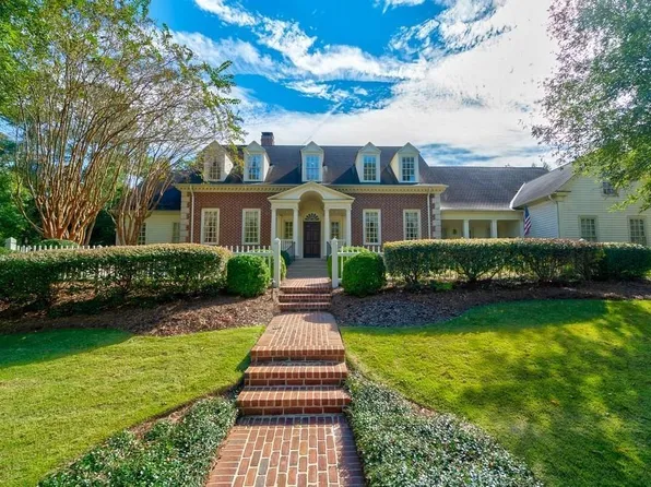 400 Windship Pl, Sandy Springs, GA 30327