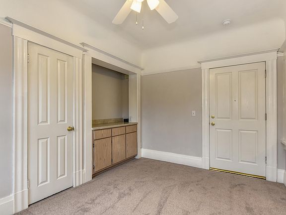 4th image of 531 12th St Unit B
