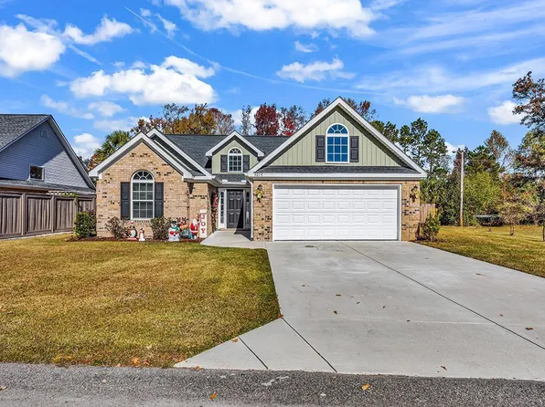 4614 Mandi Ave., Little River, SC 29566