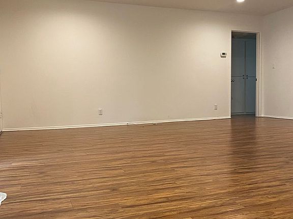 4th image of 2349 S Bentley Ave APT 5