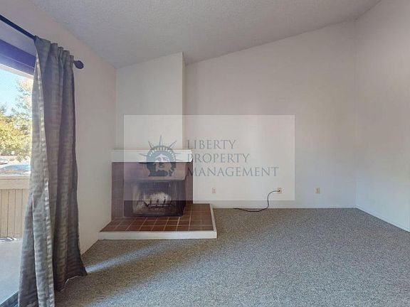 4th image of 3400 Sullivan Ct APT 276