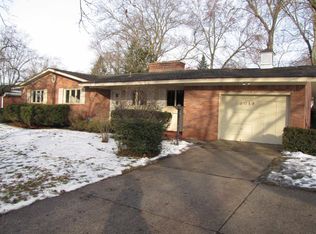 2019 Wyllys St, Midland, MI 48642