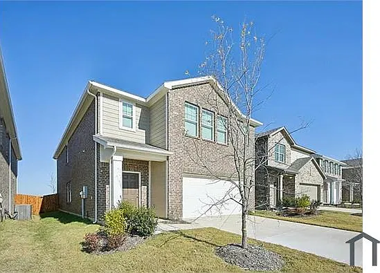 5 bed, 2609 sqft, $3,800 — Photo 2