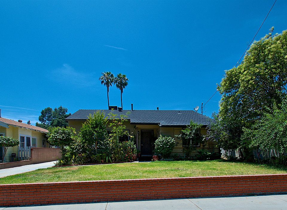 1st image of 2303 Glenrose Ave