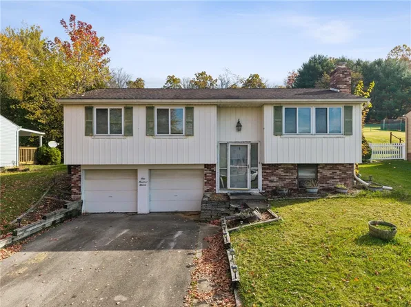 111 Tippecanoe Dr, Greensburg, PA 15601