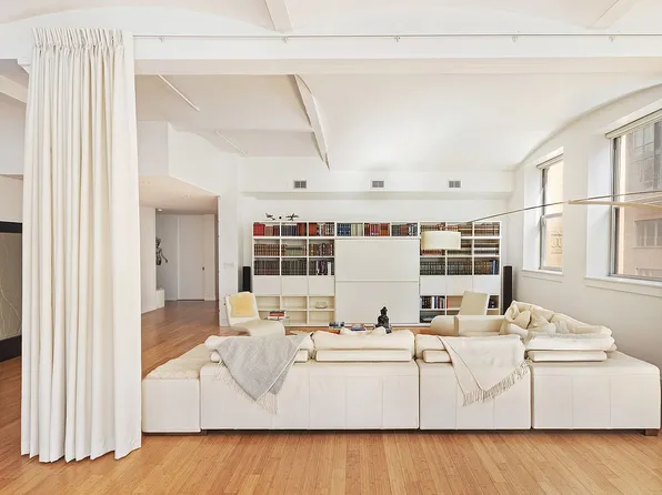 130 Fulton St APT 5B, New York, NY 10038