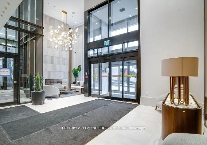 2020 Bathurst St #1006 — Photo 1