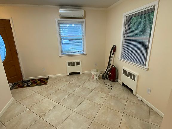 4th image of 38-11 222nd St #1
