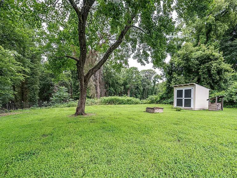 2506 Inman Ave — Photo 20
