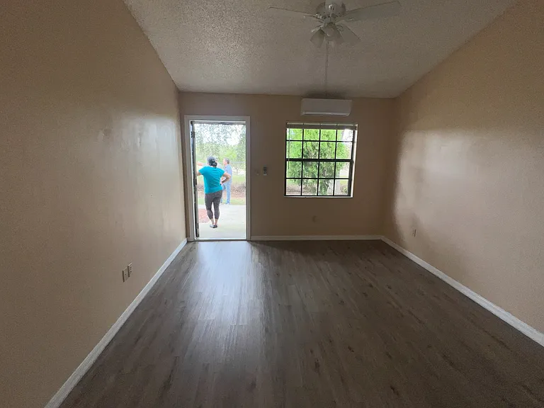 6790 McLaren Pl — Photo 7