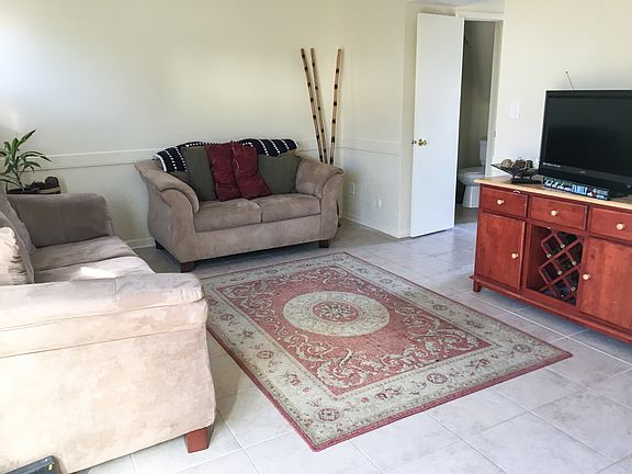 3rd image of 1402 Sangaree Cir
