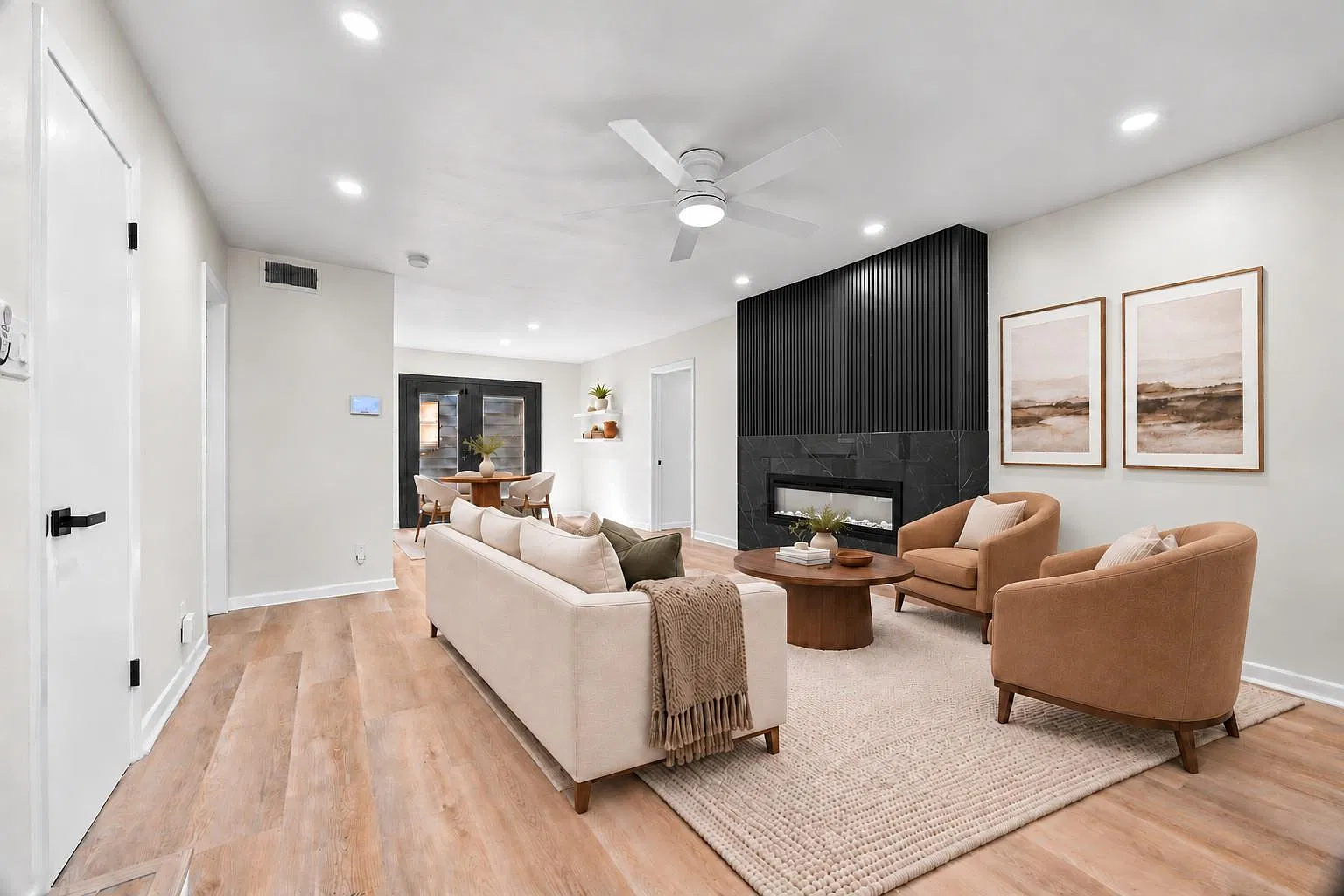 4 bed, 2.5 bath, 2020 sqft, $4,700 — Photo 4