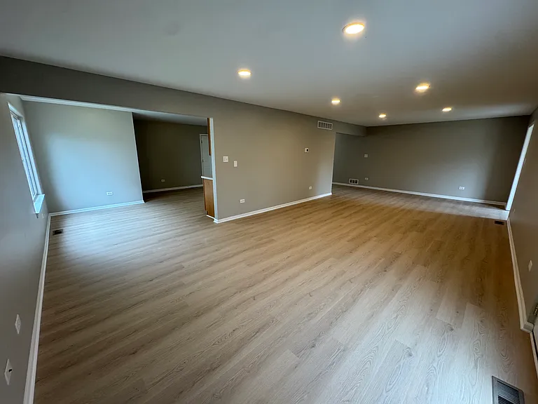 1512 Meyer Ct — Photo 11