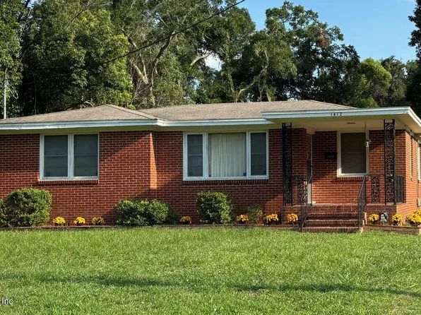 1612 BASSETT Road, Jacksonville, FL 32208