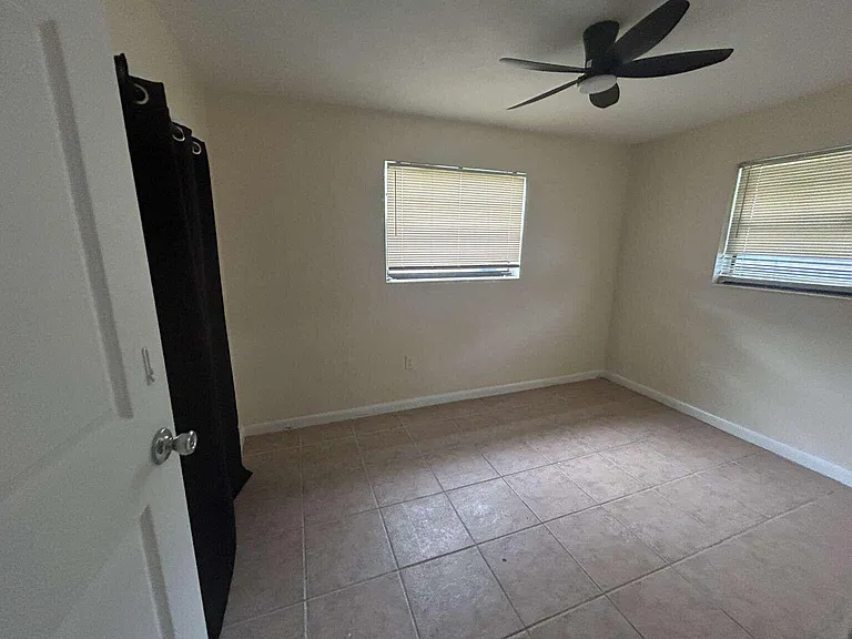 3370 NW 8th Pl — Photo 10