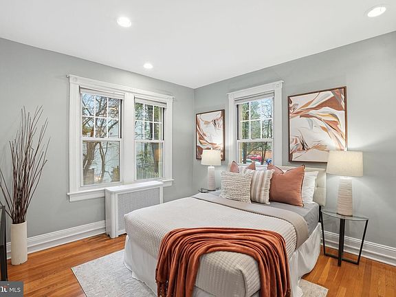 5th image of 5112 Connecticut Ave NW APT 204