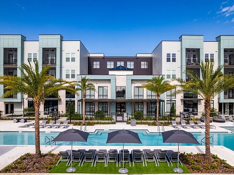 The Addison Gateway clubhouse and pool