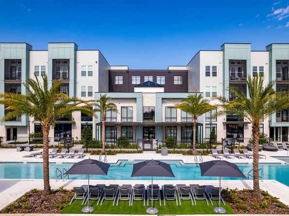 7200 N Frontage Rd #8-8405