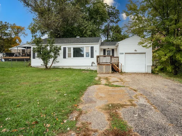 8920 Memory Trl, Wonder Lake, IL 60097