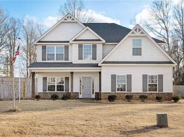 1971 Boxwood Way, Opelika, AL 36804