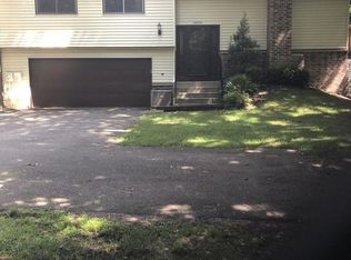 4494 Woodgate Point, Eagan, MN 55122